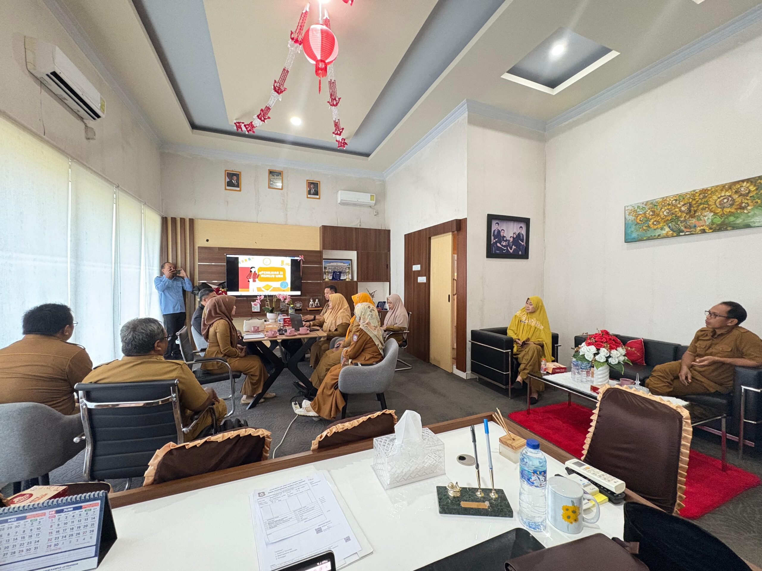 Zona Integritas : BPSDM Provinsi Gorontalo Bersama Inspektorat, Gelar Rapat Evaluasi Zona Integritas.